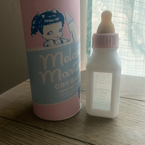 Melanie Martinez Crybaby Perfume out of stock - Picture 3 of 5